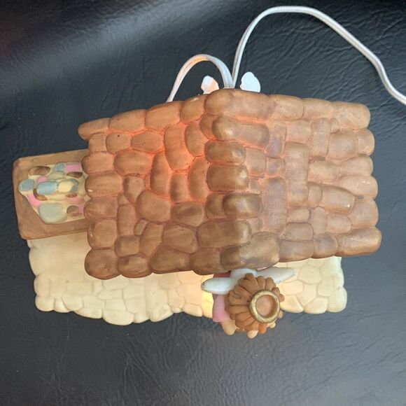 Nativity Manager Christmas Holiday Scene Fairy Lighted  5 X 10 Inch Stone house - Picture 3 of 10